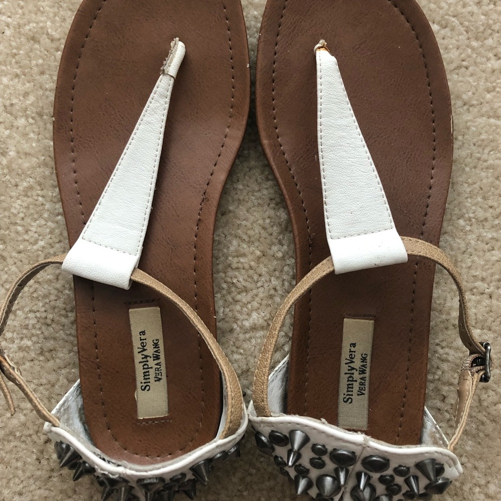 Vera wang sandals